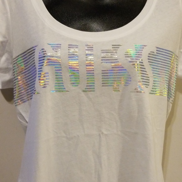 Guess - Picture 2 of 5